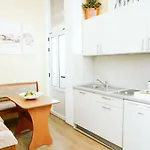 Irish Centre شقة فندقية