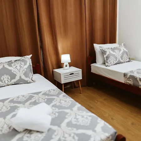 Irish Centre Aparthotel