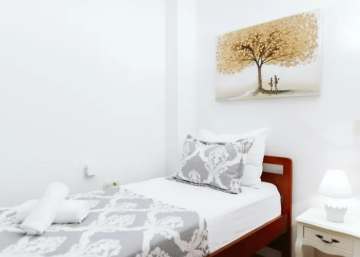 Aparthotel Irish Centre 3*